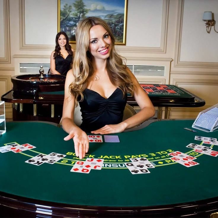 Người chơi đang thưởng thức trò chơi casino trực tuyến tại new88bi